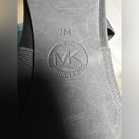 MICHAEL,Michael Kors Ames Open Toe Booties in Black Leather Size 7. MSRP $150 - Picture 9 of 14